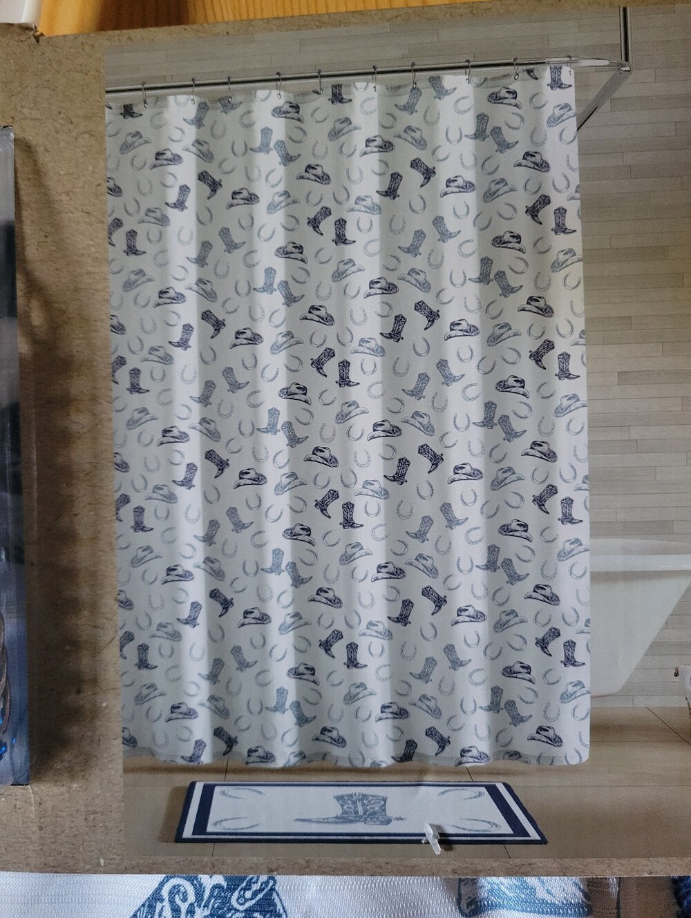 Wrangler Cowboy Shower Curtain Bath Rug Set blue & white hats, horseshoes, boots